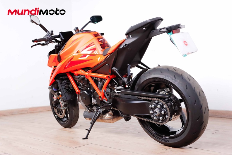Motorbike image 6