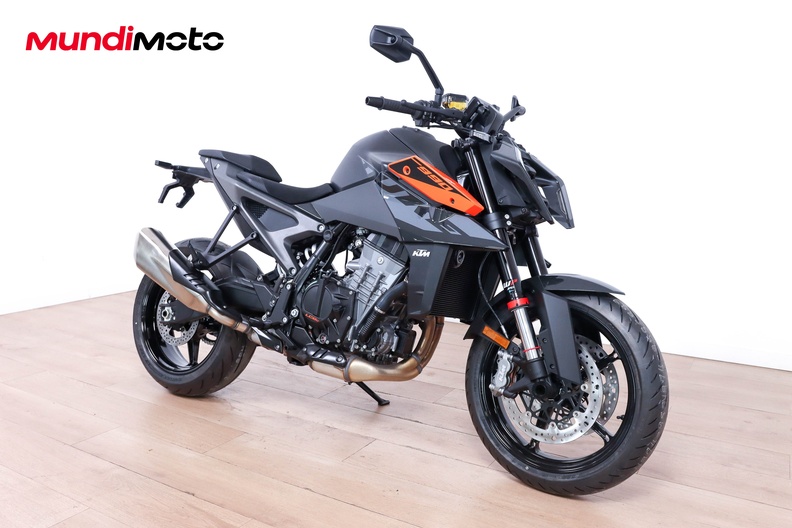 Motorbike image 7