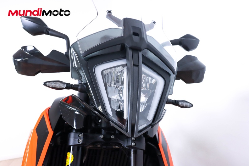 Motorbike image 4