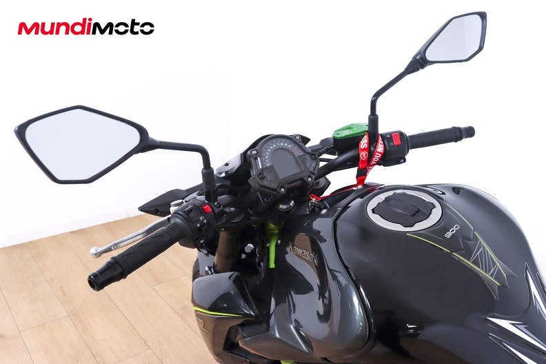 Motorbike image 10