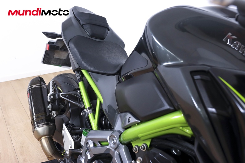 Motorbike image 12