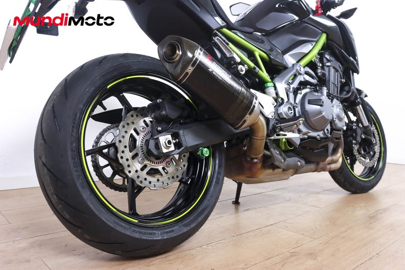 Motorbike image 3