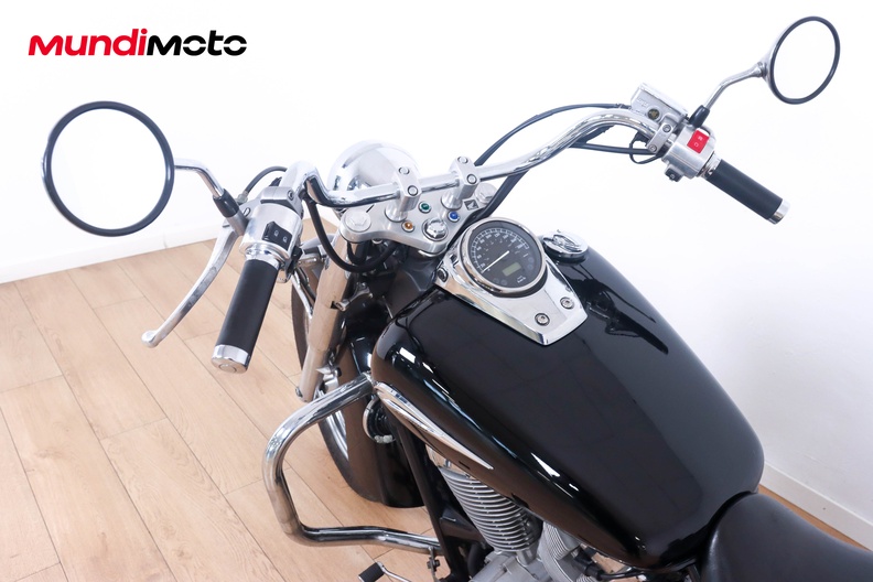 Motorbike image 10