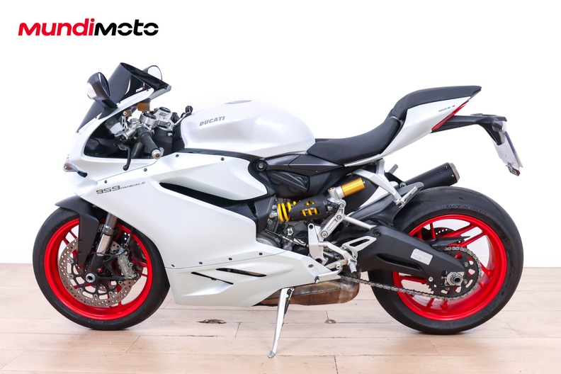 Motorbike image 5