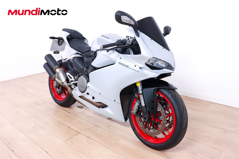 Motorbike image 1