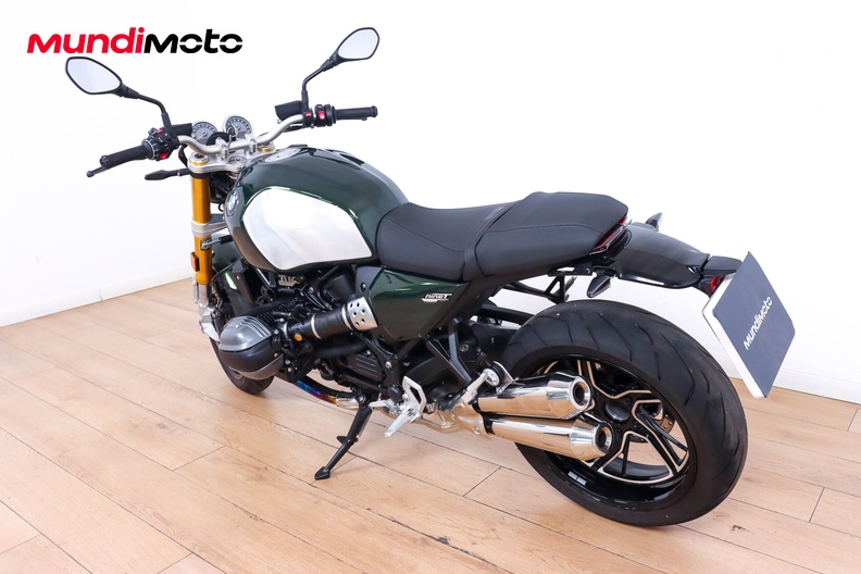 Motorbike image 6