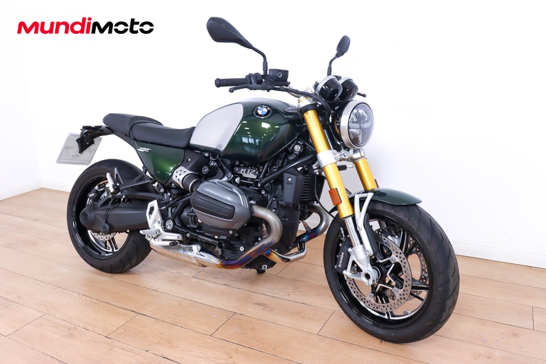Motorbike image 1