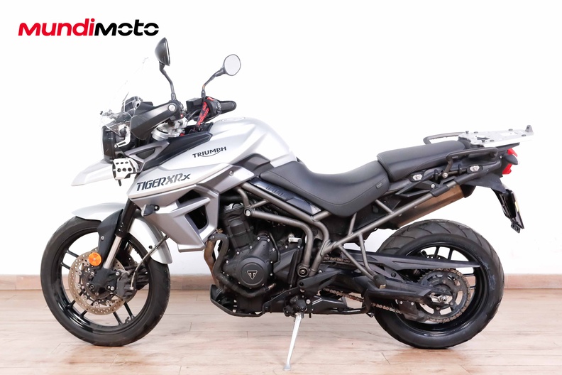 Motorbike image 5