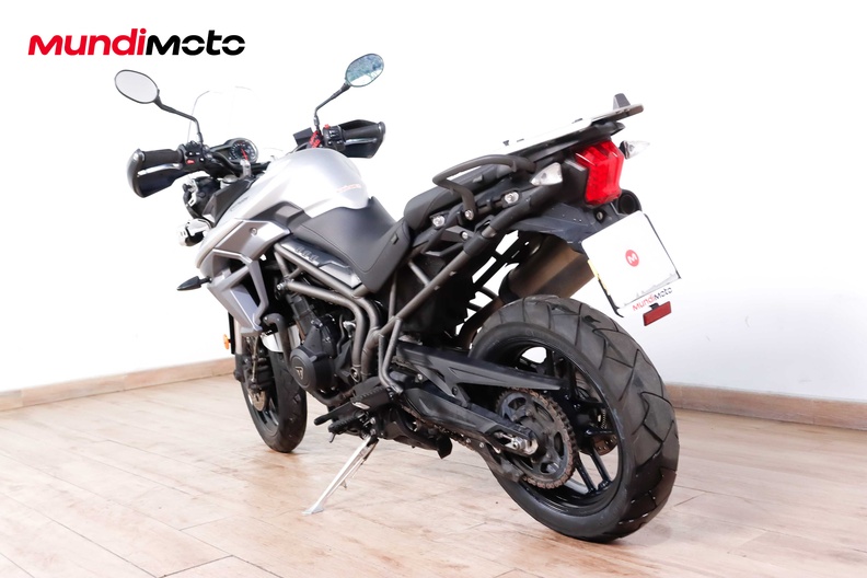 Motorbike image 6