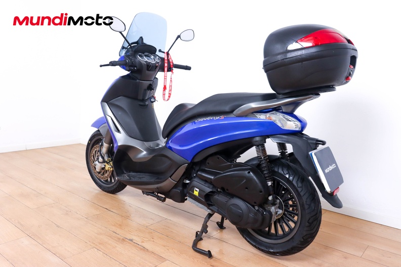 Motorbike image 6