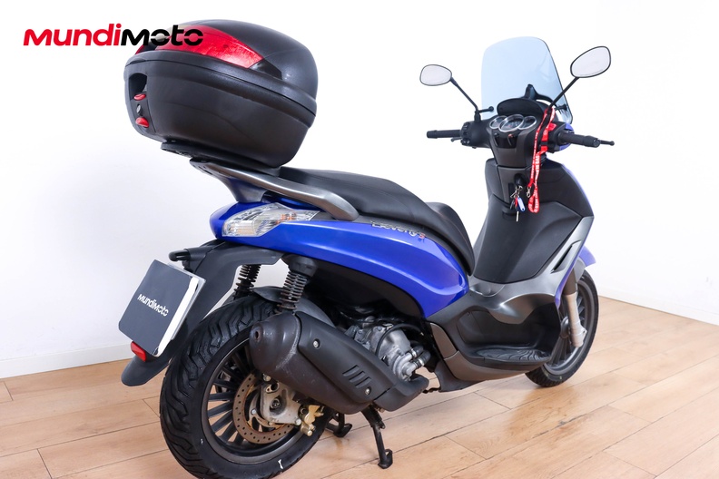 Motorbike image 2