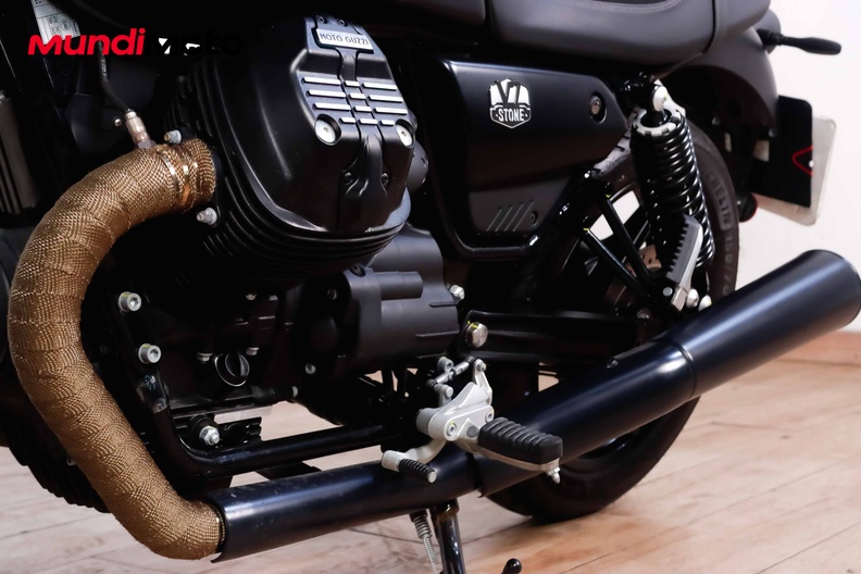 Motorbike image 8