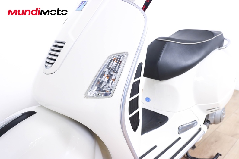 Motorbike image 8