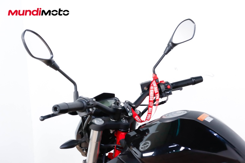 Motorbike image 10