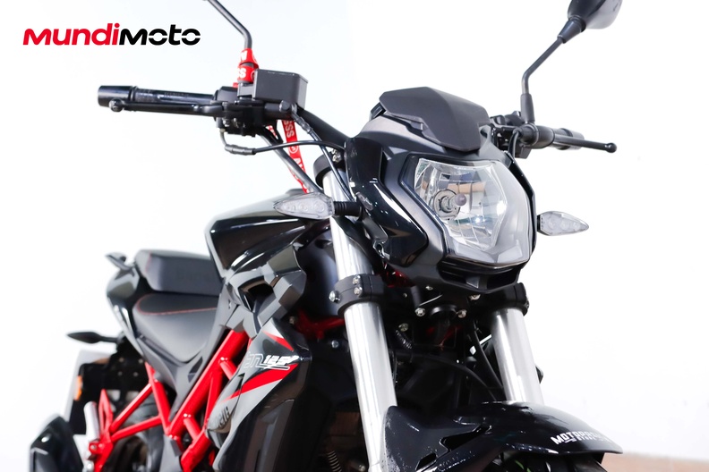 Motorbike image 4