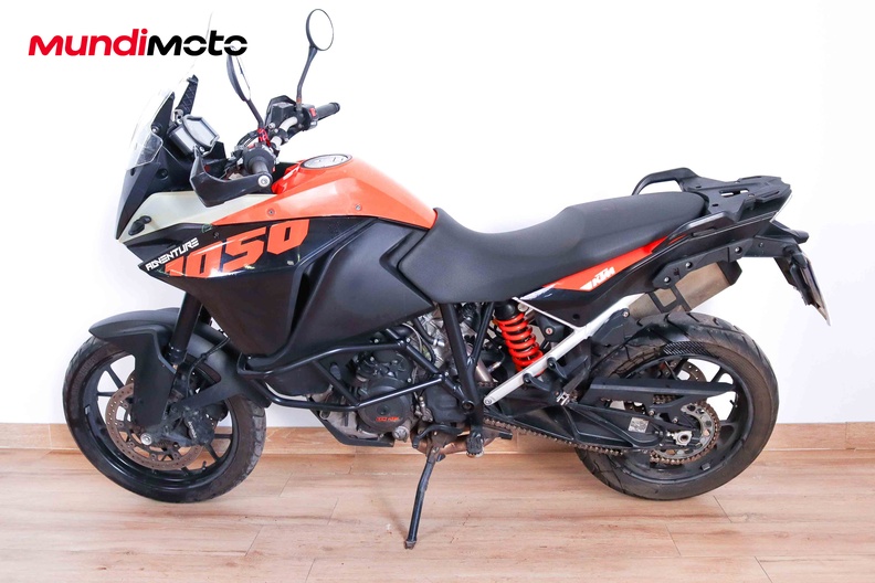 Motorbike image 5