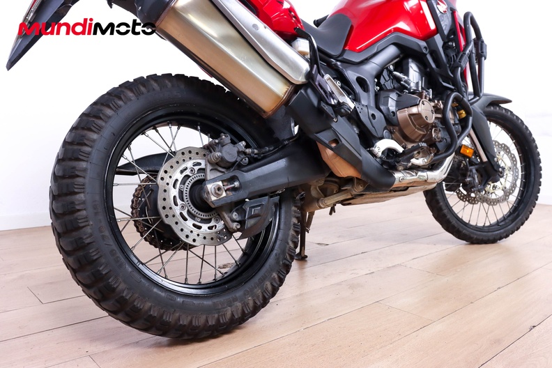 Motorbike image 3