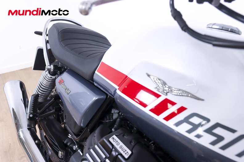 Motorbike image 12