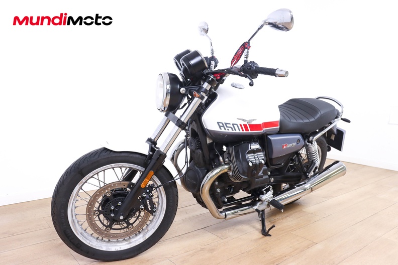 Motorbike image 7