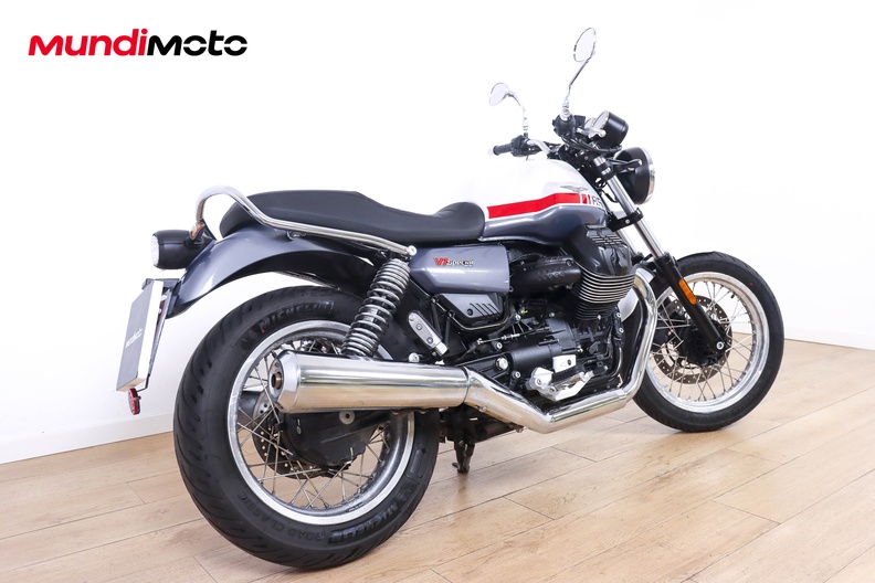 Motorbike image 2