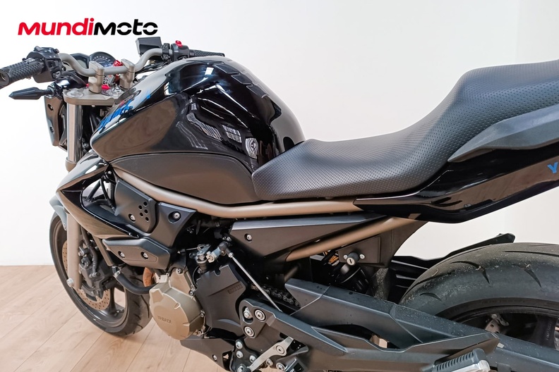 Motorbike image 8