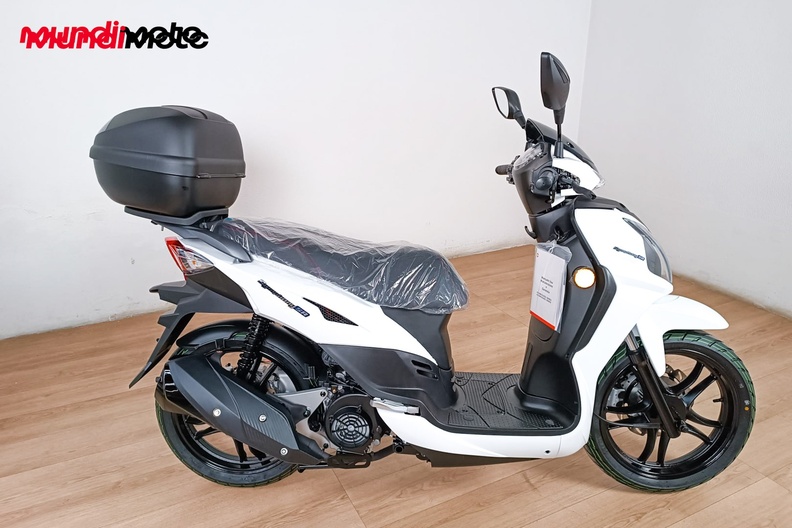 Motorbike image 0