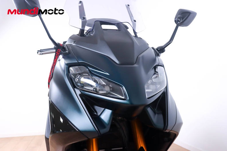 Motorbike image 4