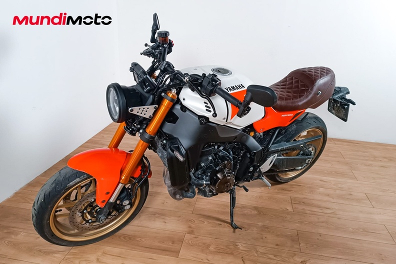 Motorbike image 6