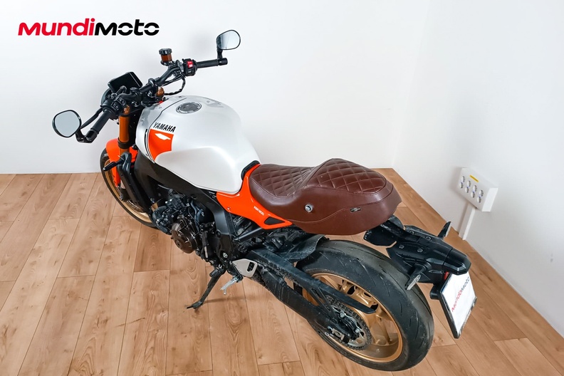 Motorbike image 7