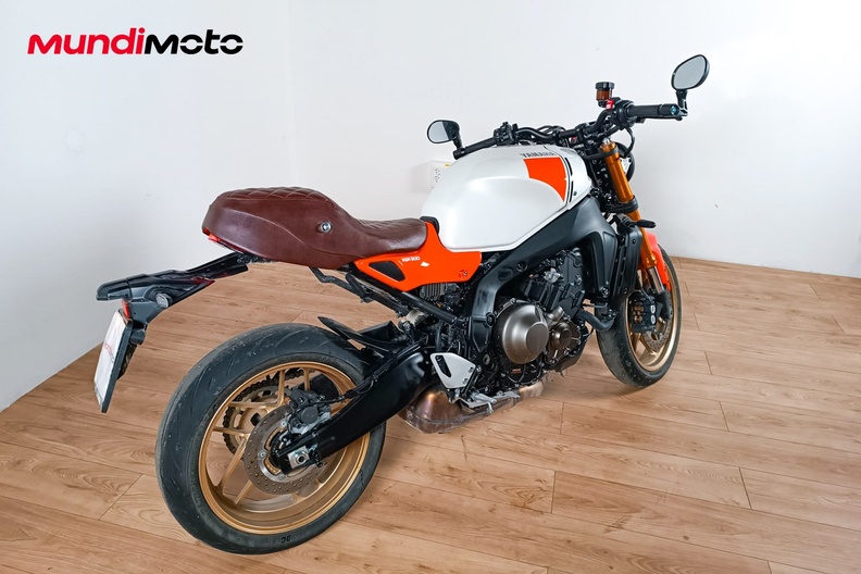 Motorbike image 2