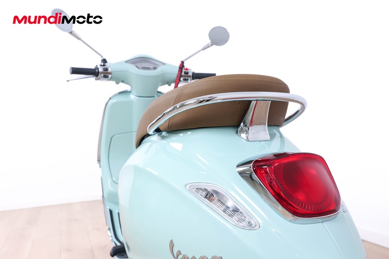Motorbike image 8