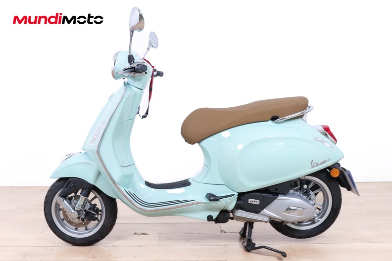 Motorbike image 5