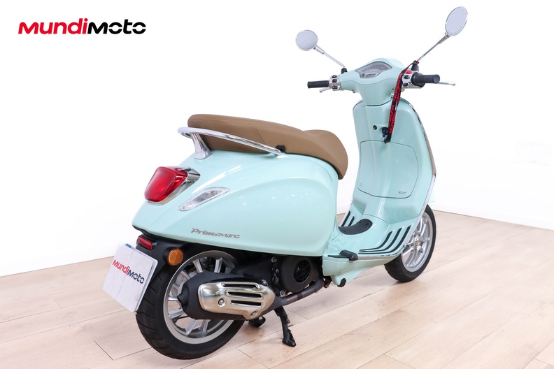 Motorbike image 2