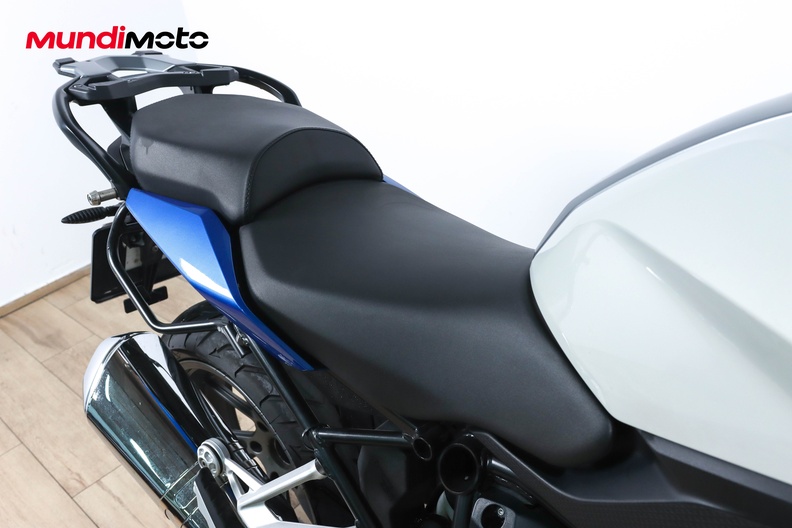 Motorbike image 13