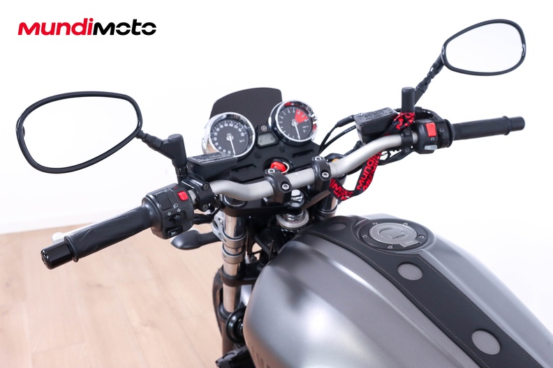 Motorbike image 10