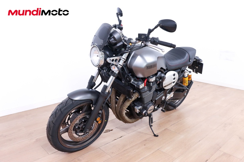 Motorbike image 6