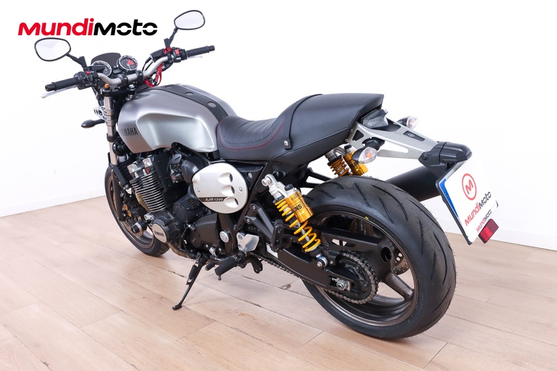 Motorbike image 7
