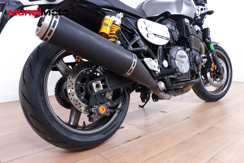 Motorbike image 3