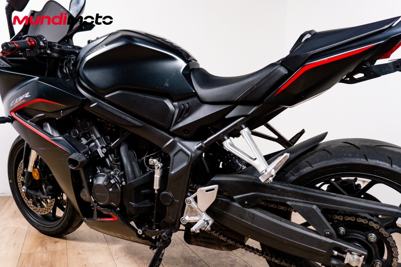 Motorbike image 8