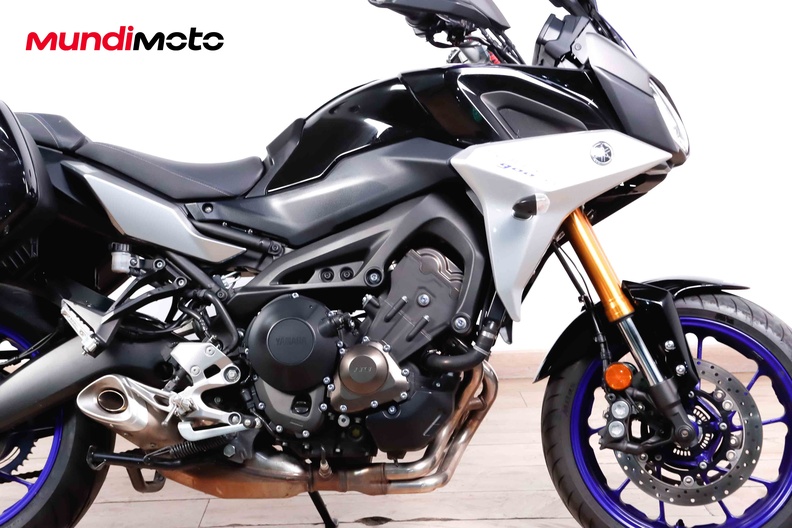 Motorbike image 12