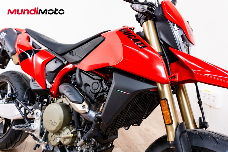 Motorbike image 4