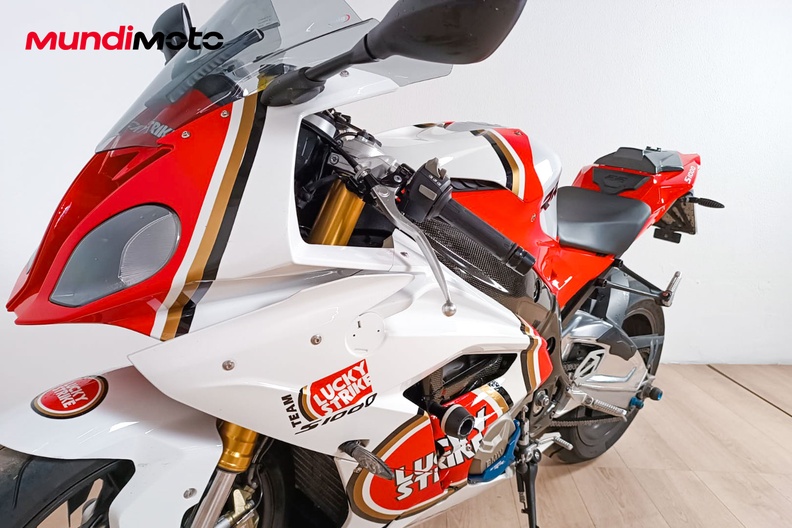 Motorbike image 9