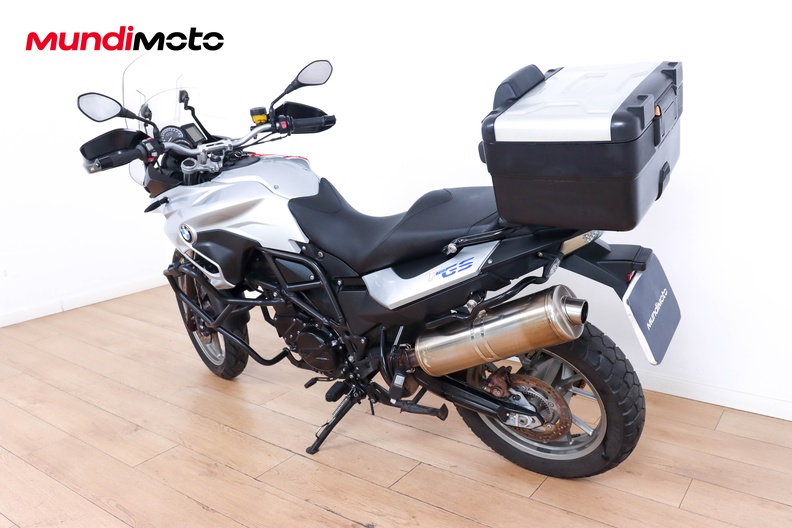 Motorbike image 6