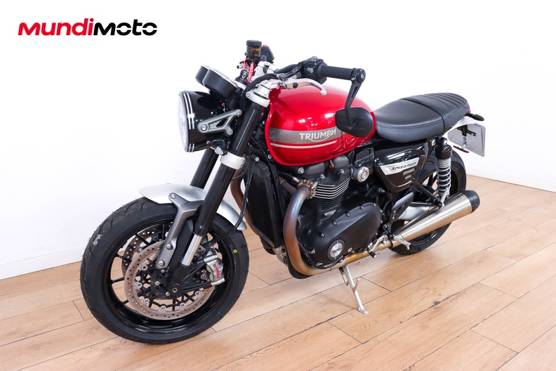 Motorbike image 7