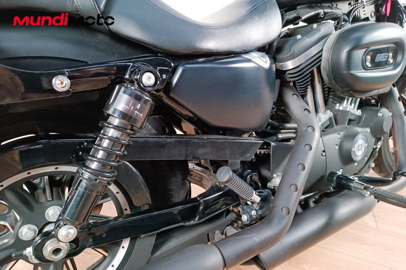 Motorbike image 3