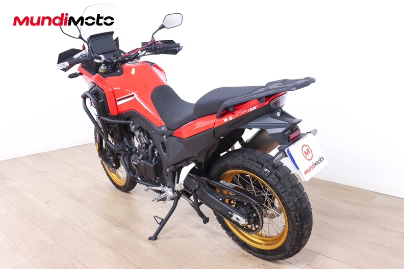 Motorbike image 6