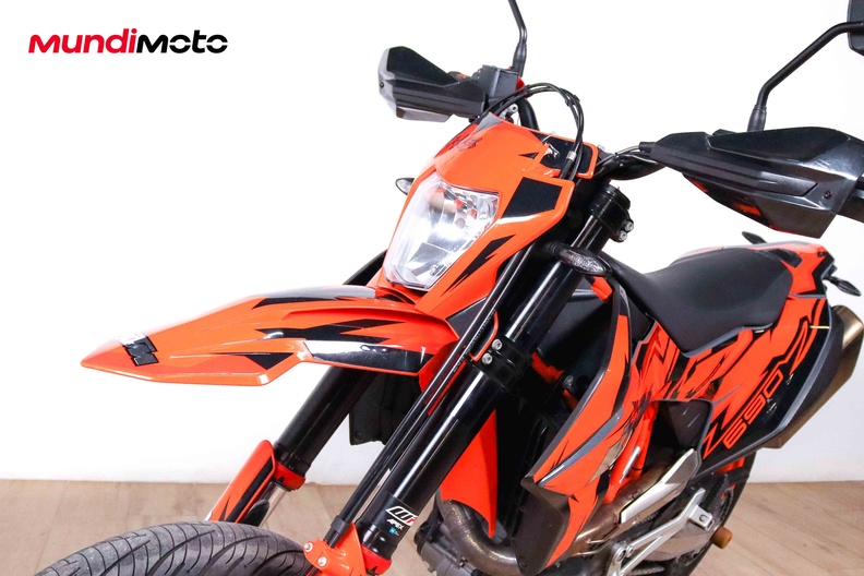 Motorbike image 8