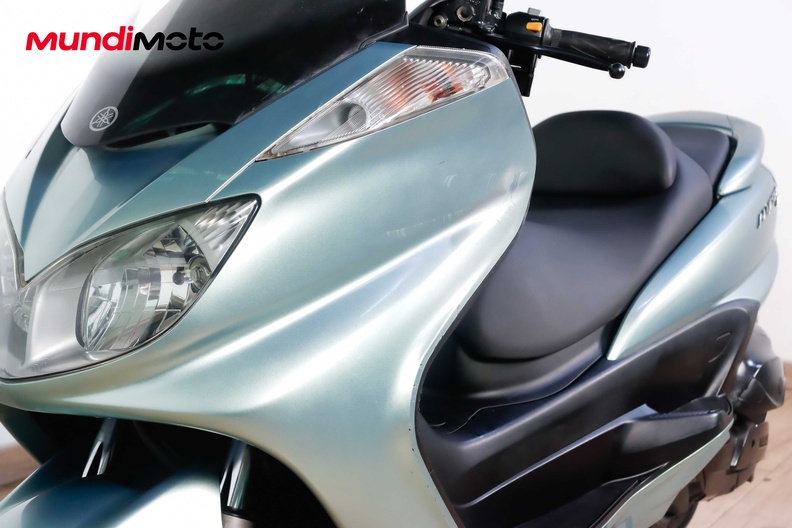 Motorbike image 8
