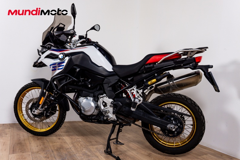 Motorbike image 7