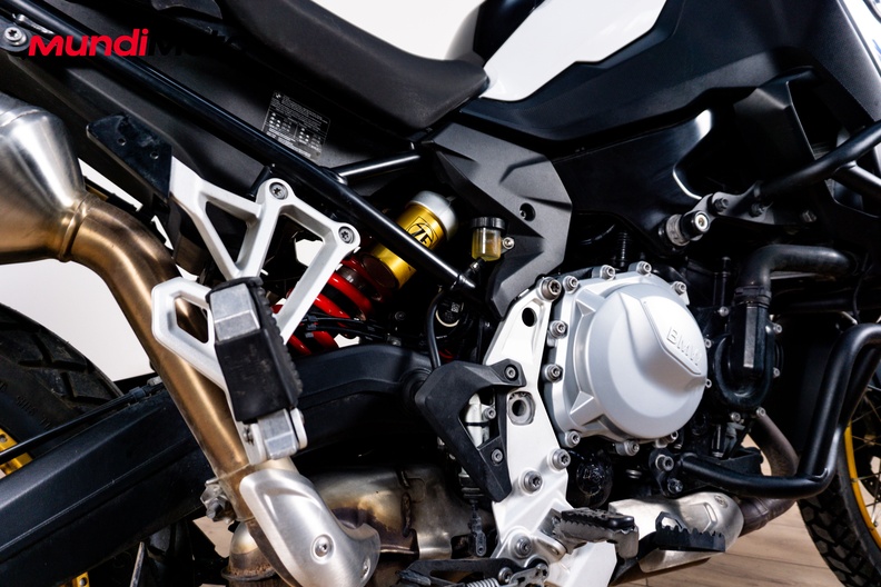 Motorbike image 3